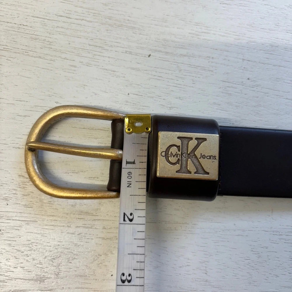 VTG Calvin Klein Jeans Dark Brown Molded Rubber Belt L 31”-35” Hole Range - Picture 3 of 7